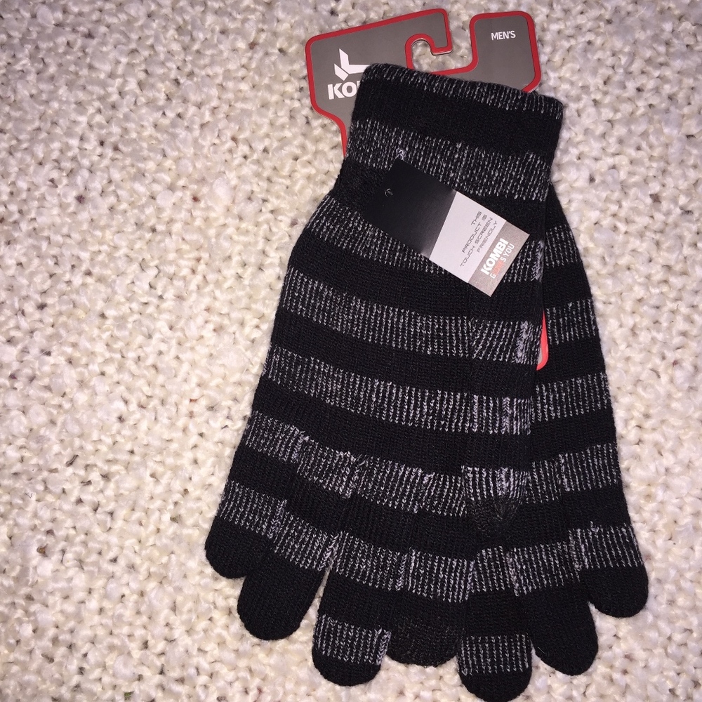 KOMBI touch screen friendly knit glove/NWT/Mens
